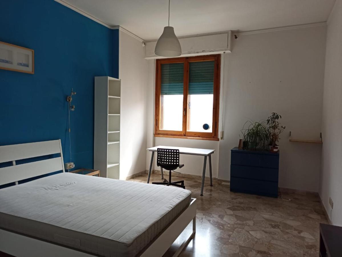 Ferienwohnung Casa Vacanze Giulia A Careggi Wi-Fi Florenz Exterior foto